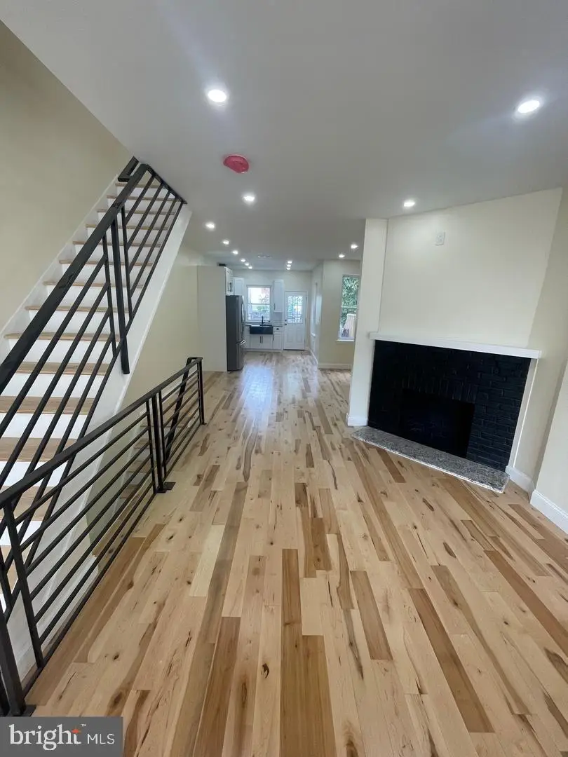 1917 W Spencer Ave, Philadelphia, PA 19141 - Image #3