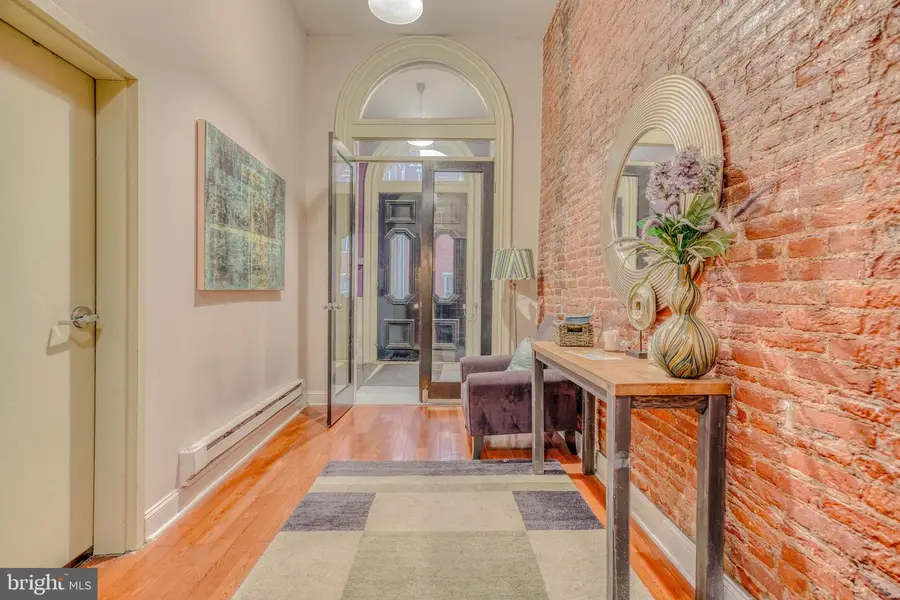 1111 Mount Vernon St #2, Philadelphia, PA 19123 - Image #2