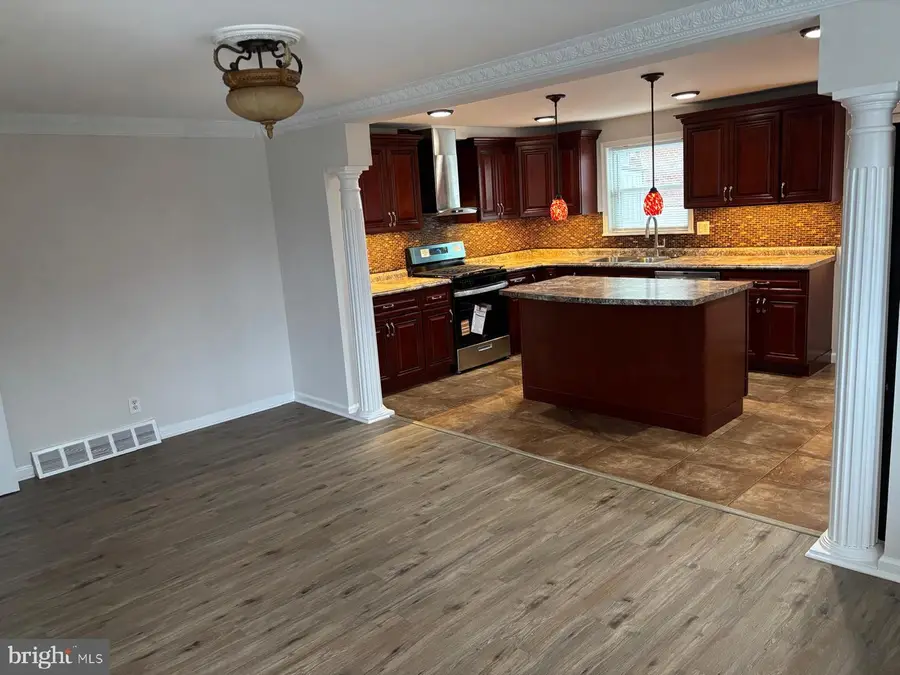 8428 Verree Rd, Philadelphia, PA 19111 - Image #3