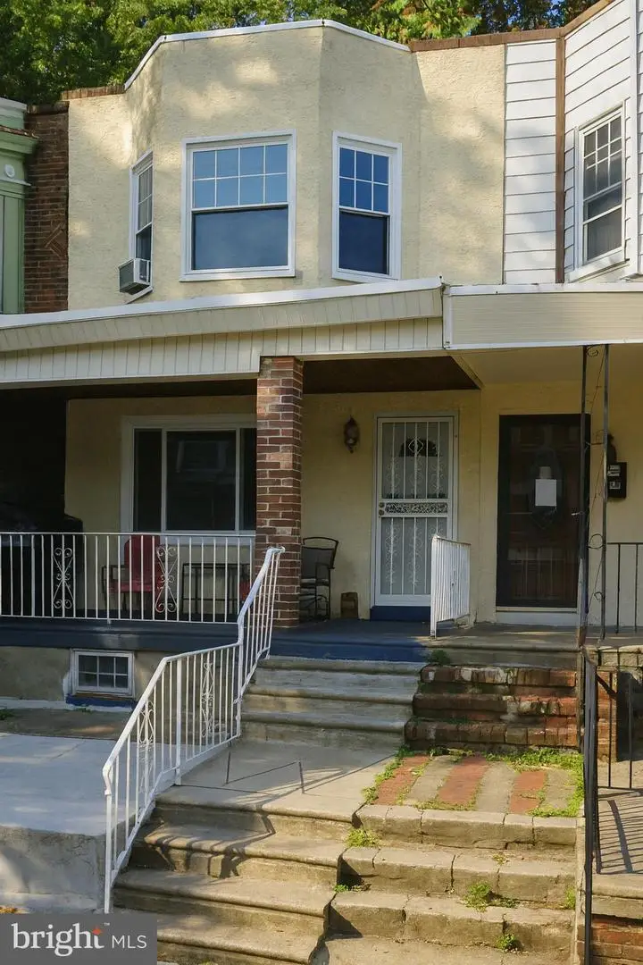 2612 S Robinson St, Philadelphia, PA 19142 - Image #1