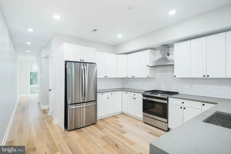 2709 W Jefferson St #1, Philadelphia, PA 19121 - #2