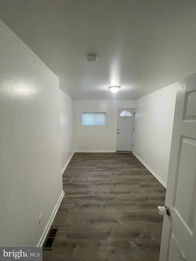 2042 Dennie St, Philadelphia, PA 19140 - Image #3