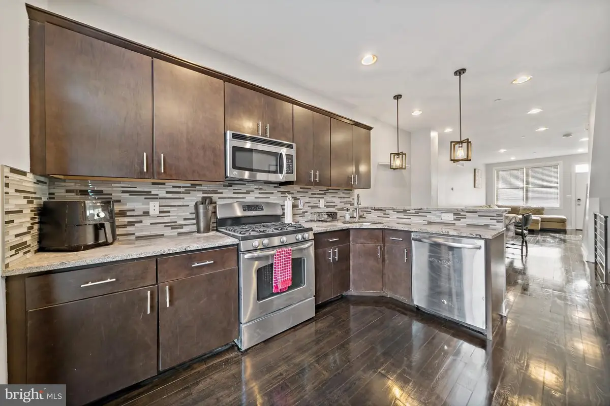 1517 Latona St, Philadelphia, PA 19146 - Image #1