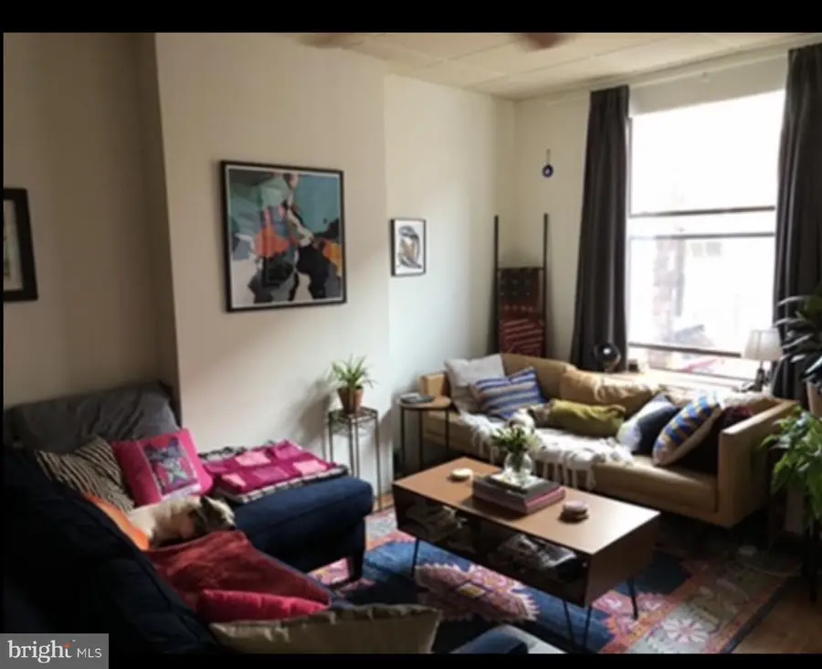 1922 S Warnock St, Philadelphia, PA 19148 - Image #2