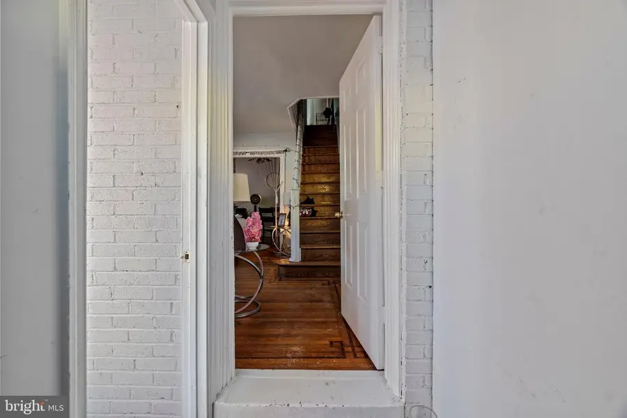 100 W Luray St, Philadelphia, PA 19140 - Image #3