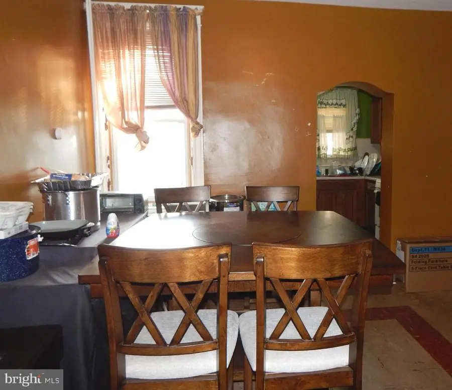 160 W Clarkson Ave, Philadelphia, PA 19120 - Image #3