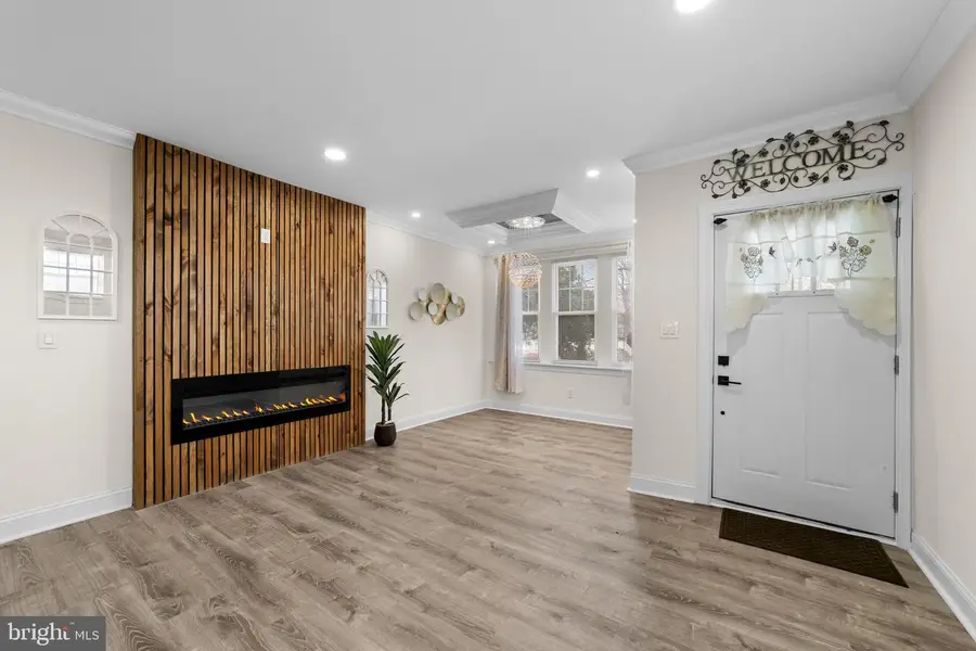 5559 Harbison Ave, Philadelphia, PA 19124 - Image #2