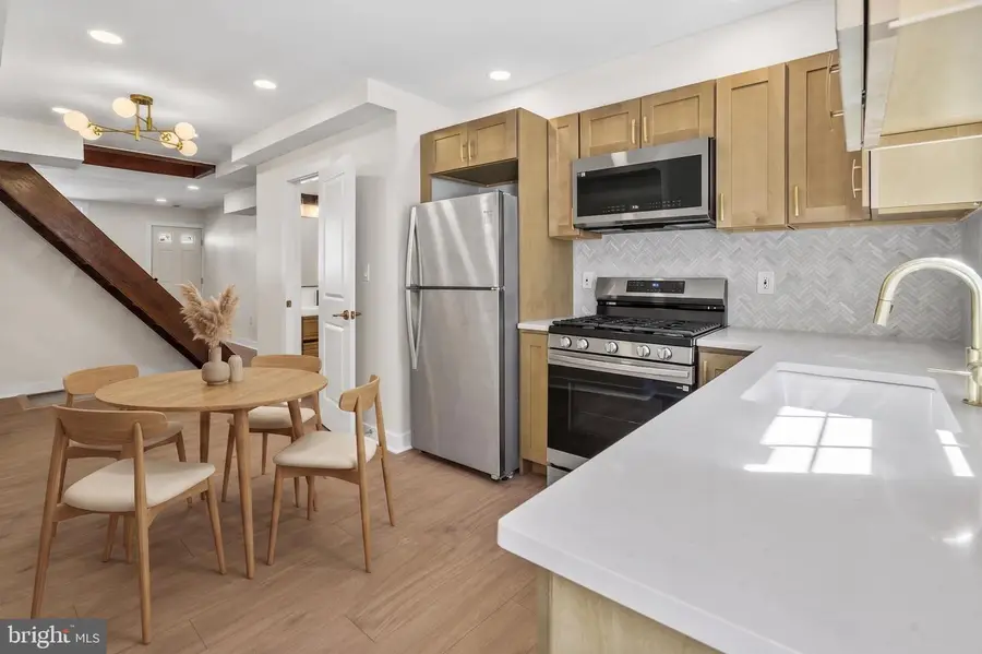 1138 S Clifton St, Philadelphia, PA 19147 - #3