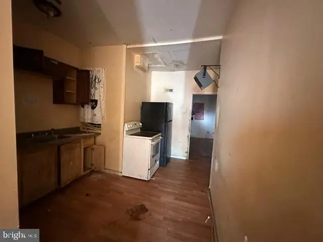 2342 N Camac St, Philadelphia, PA 19133 - Image #3