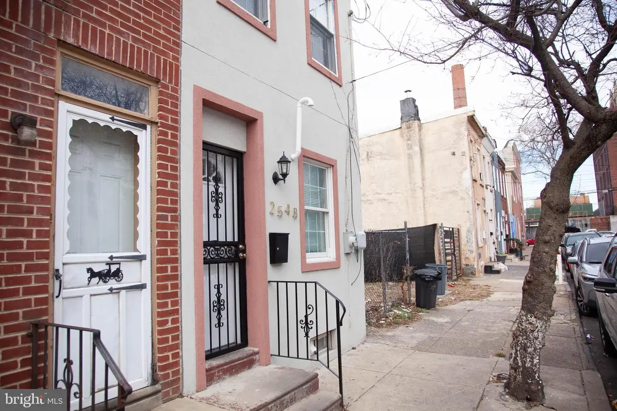 2548 N Lee St, Philadelphia, PA 19125 - Image #1