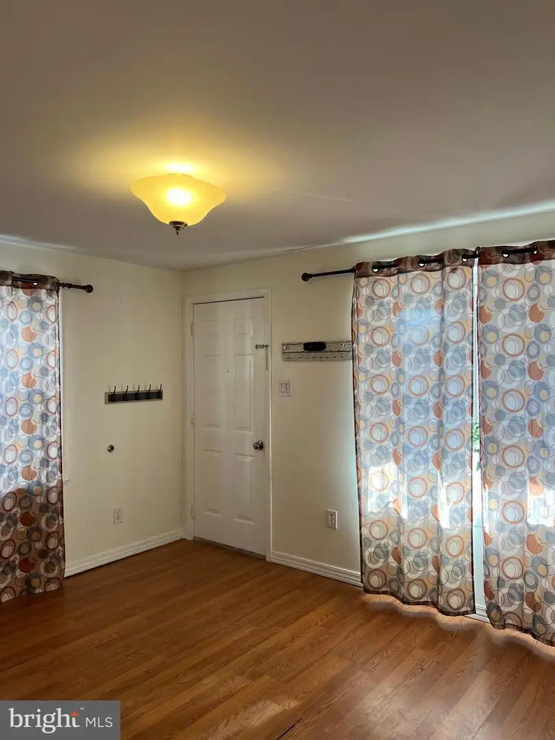 8048 Montague St, Philadelphia, PA 19136 - Image #3