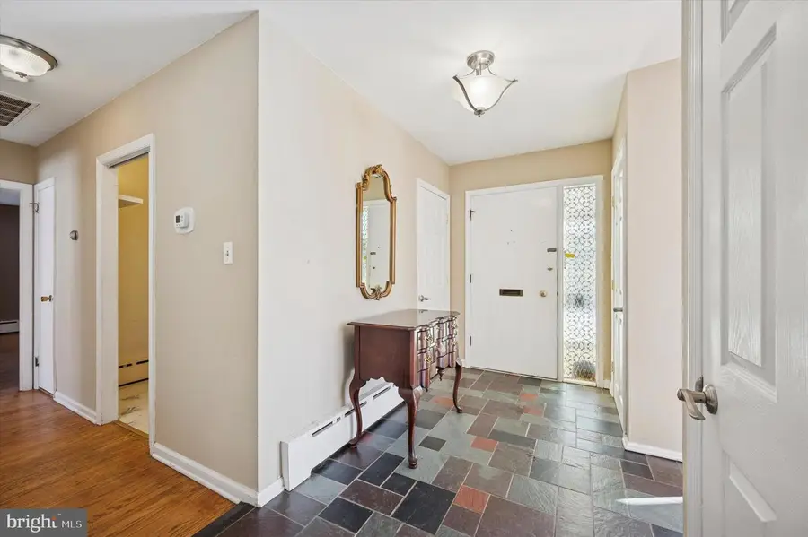 8009 Anderson St, Philadelphia, PA 19118 - Image #2