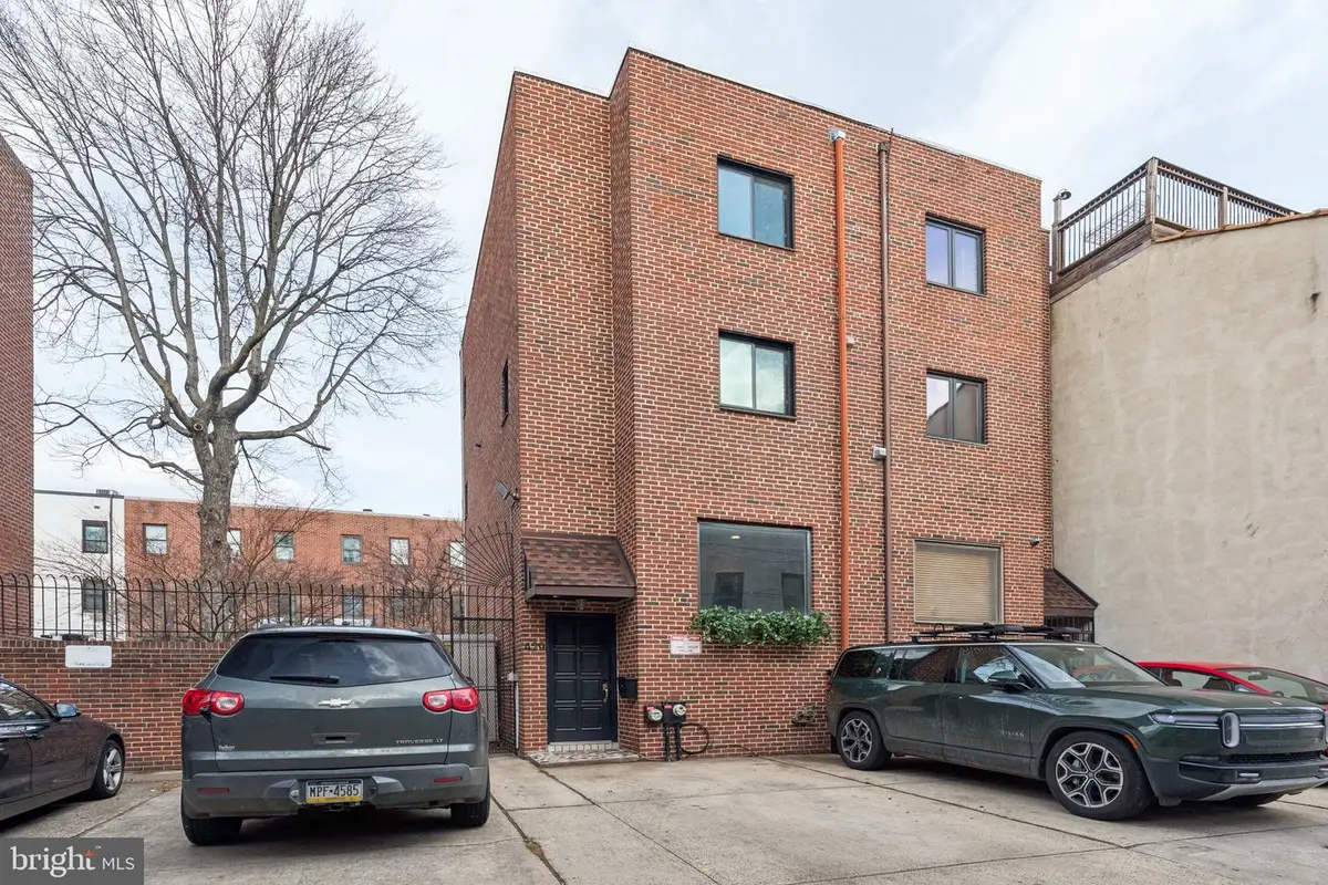 429 Gaskill St, Philadelphia, PA 19147 - Image #1