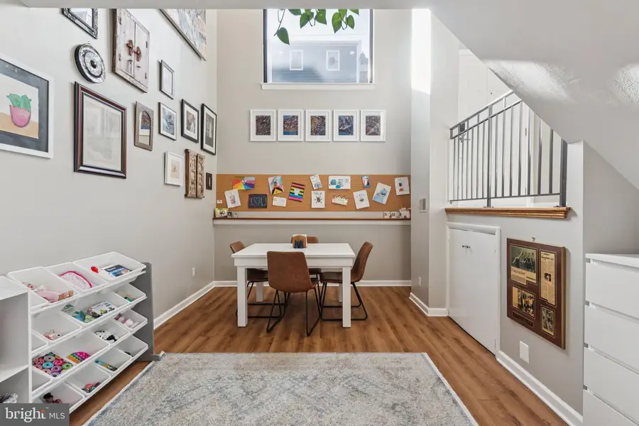 429 Gaskill St, Philadelphia, PA 19147 - Image #3