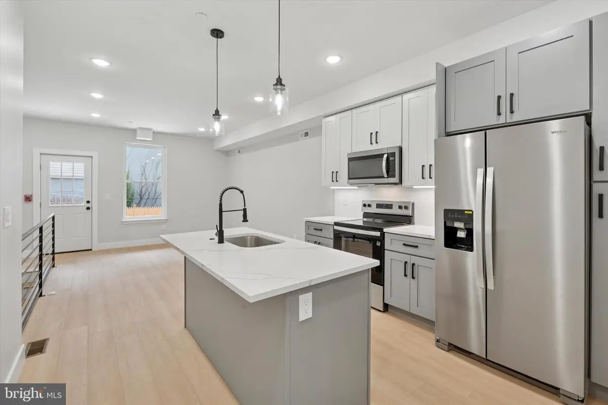 518 W Susquehanna Ave, Philadelphia, PA 19122 - #1