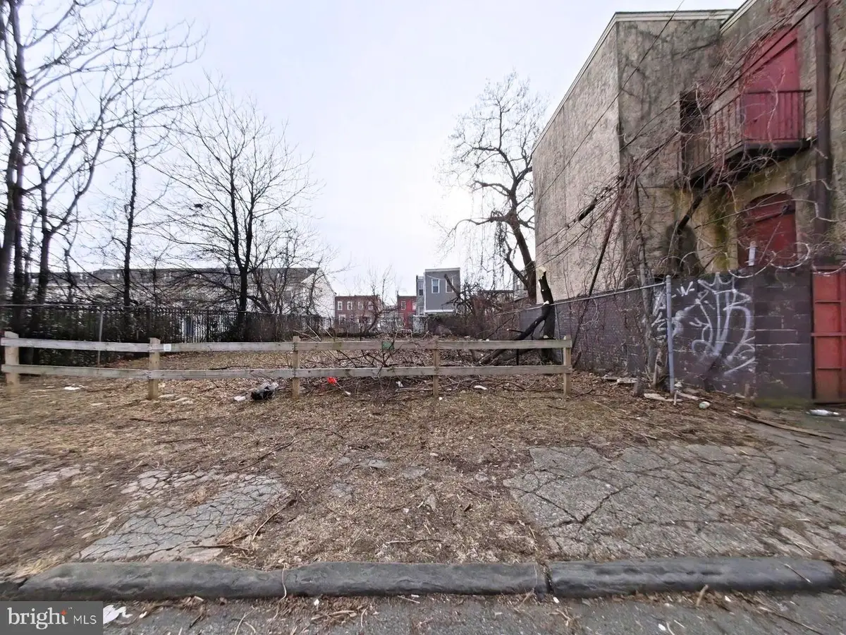 3044-46 W Arizona St, Philadelphia, PA 19132 - Image #1