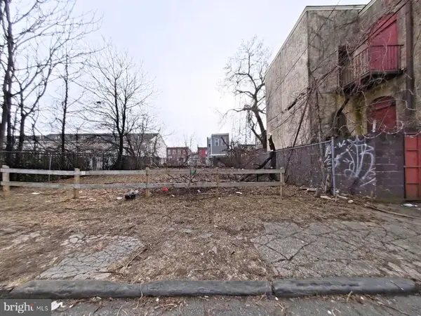 3044-46 W Arizona St, PHILADELPHIA, PA 19132