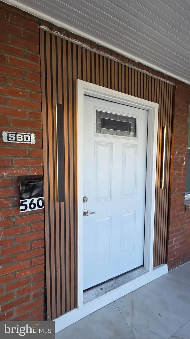 560 E Carver St, Philadelphia, PA 19120 - Image #2