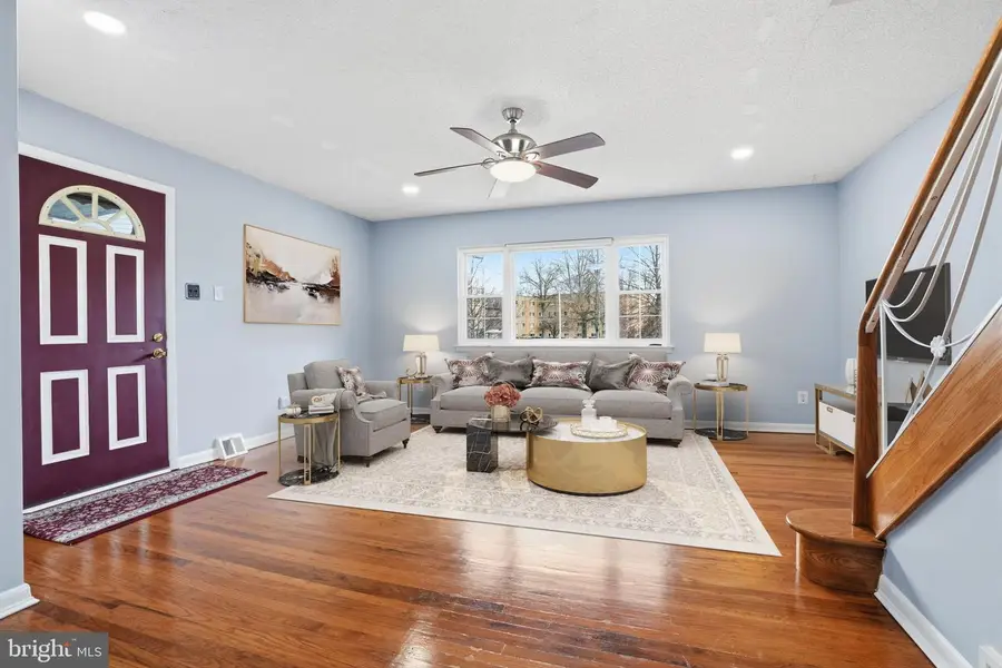 8942 Haven Pl, Philadelphia, PA 19152 - Image #2