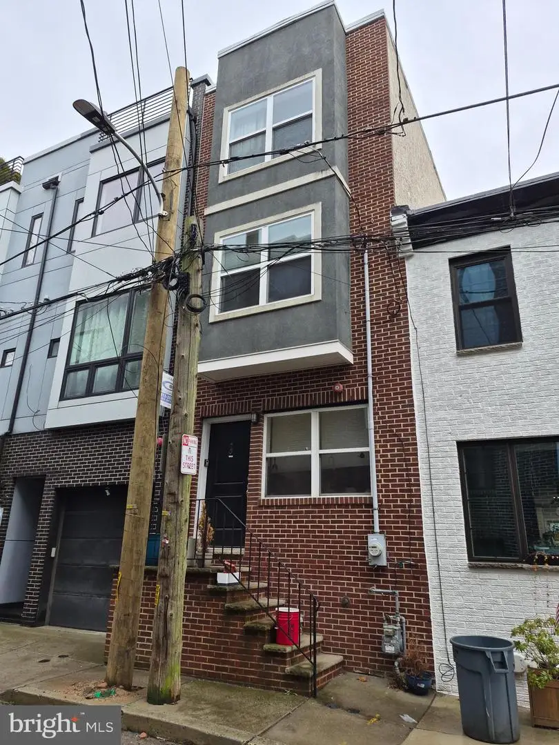 2544 Montrose St, Philadelphia, PA 19146 - Image #1