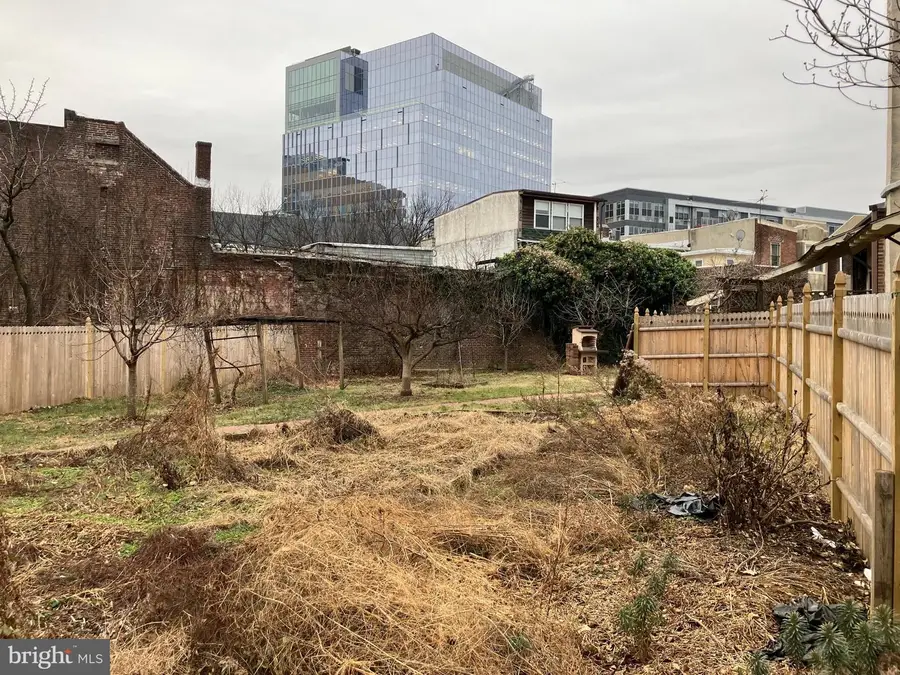 204 N 36th St, Philadelphia, PA 19104 - Image #2