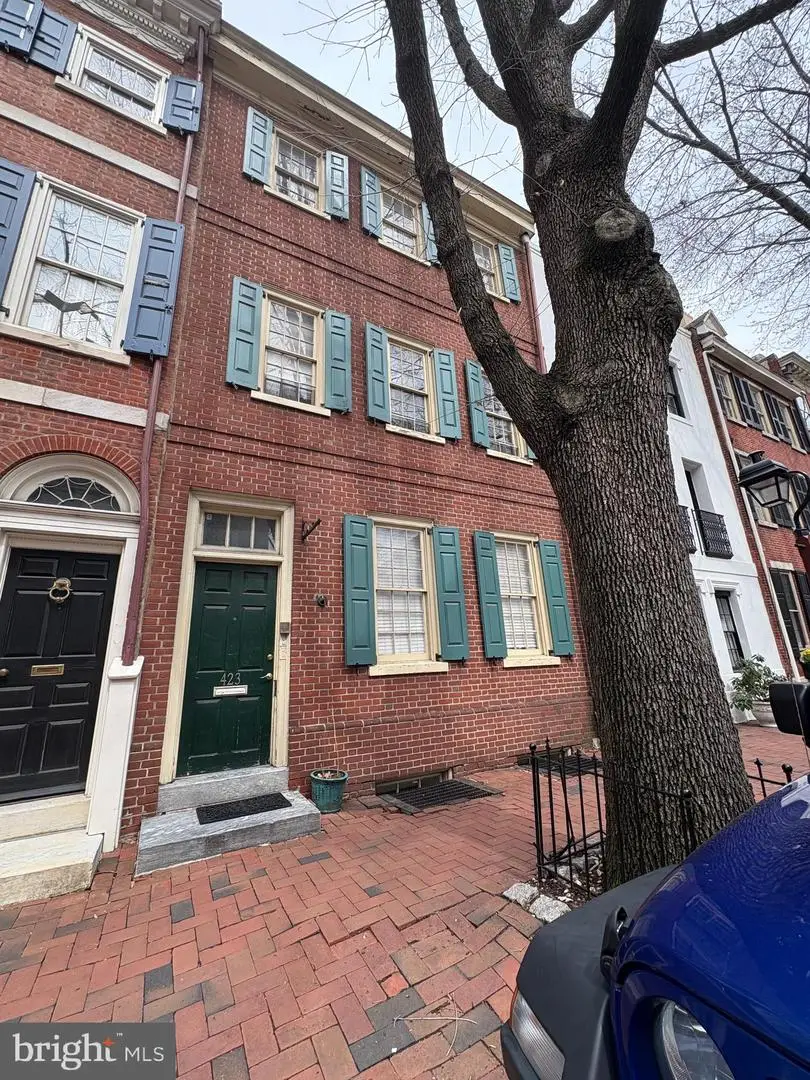 423 Spruce St, Philadelphia, PA 19106 - Image #1