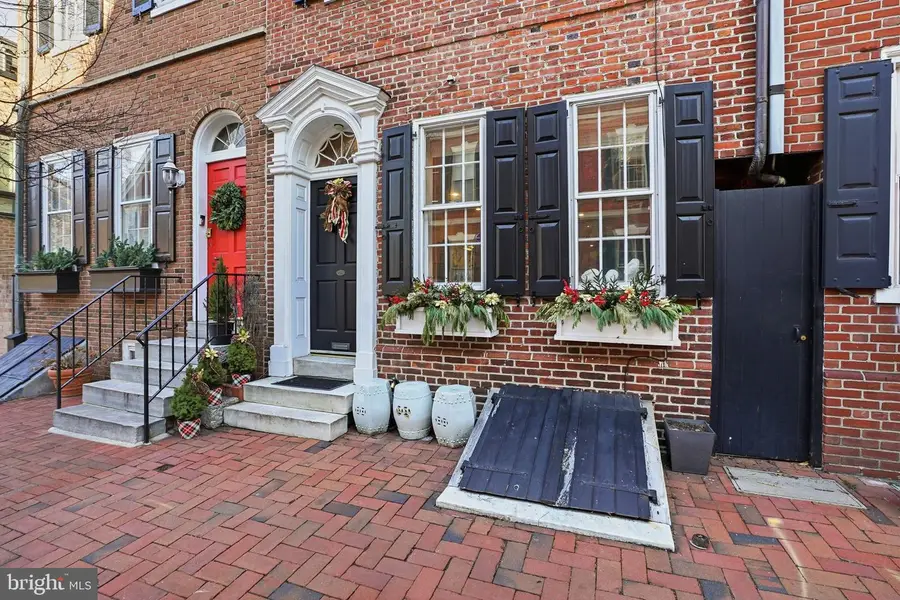 131 Pine St, Philadelphia, PA 19106 - Image #3