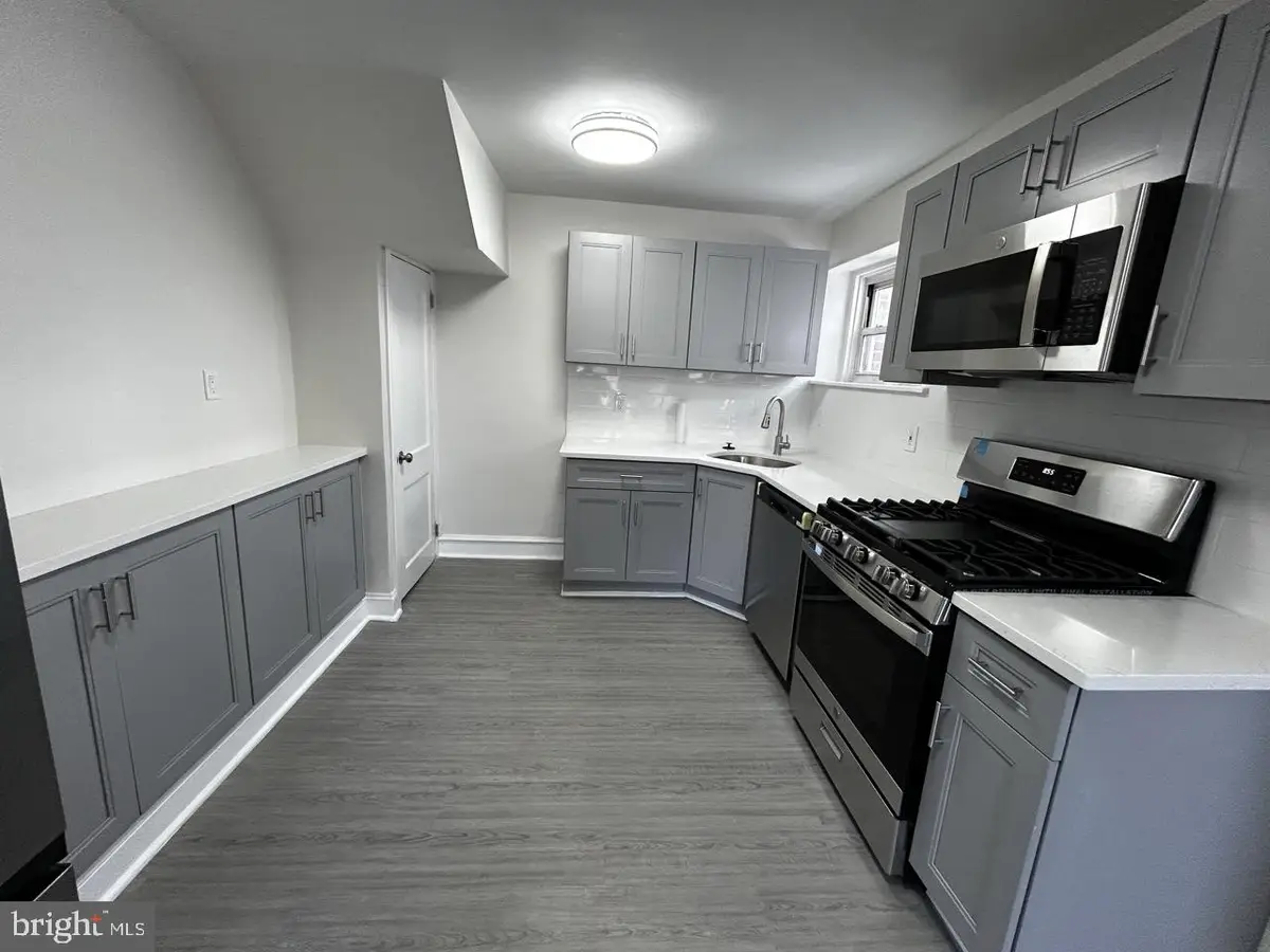 6388 Martins Mill Rd, Philadelphia, PA 19111 - Image #1