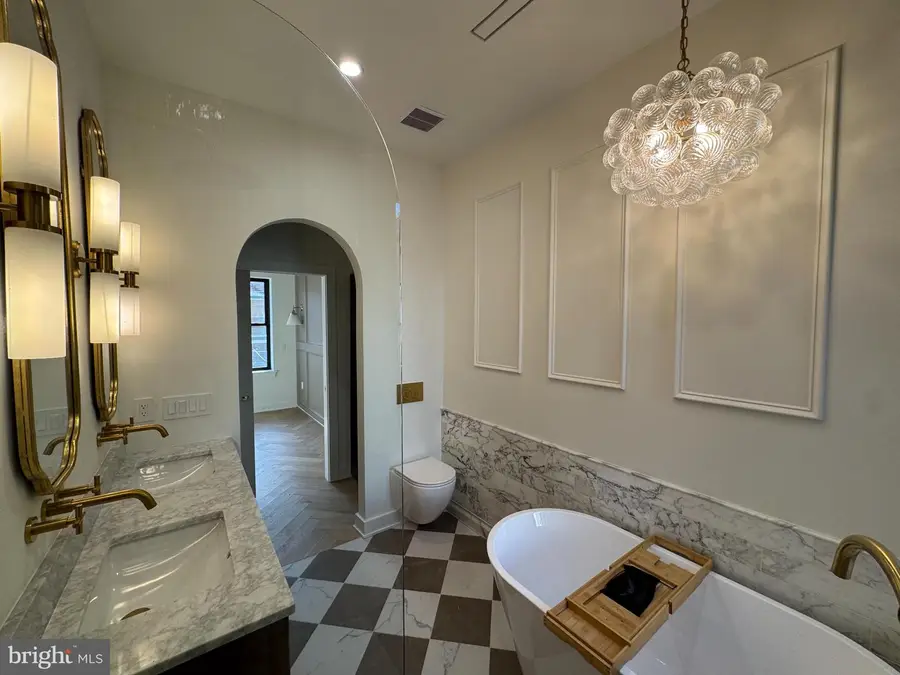 823 Mercer St, Philadelphia, PA 19125 - Image #2