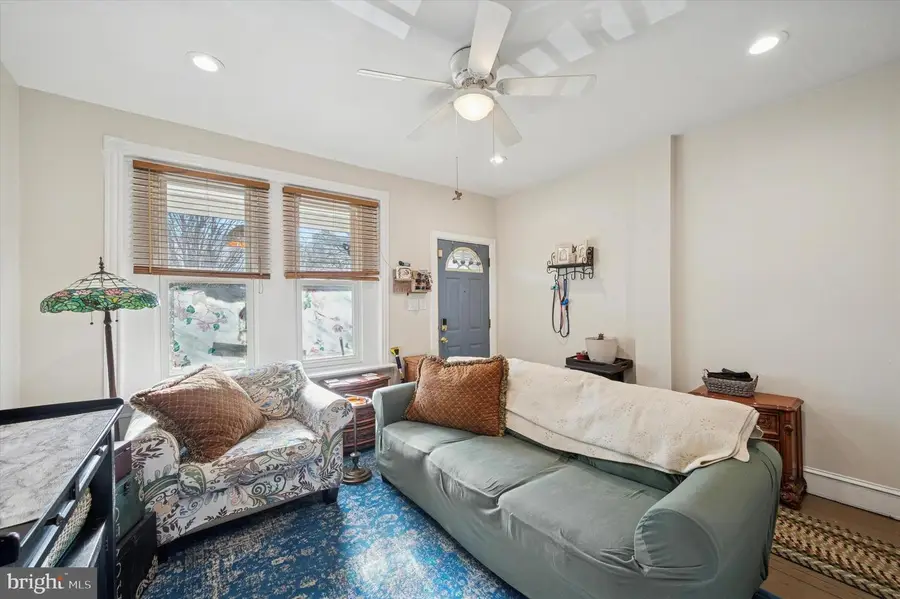 434 Ripka St, Philadelphia, PA 19128 - Image #3