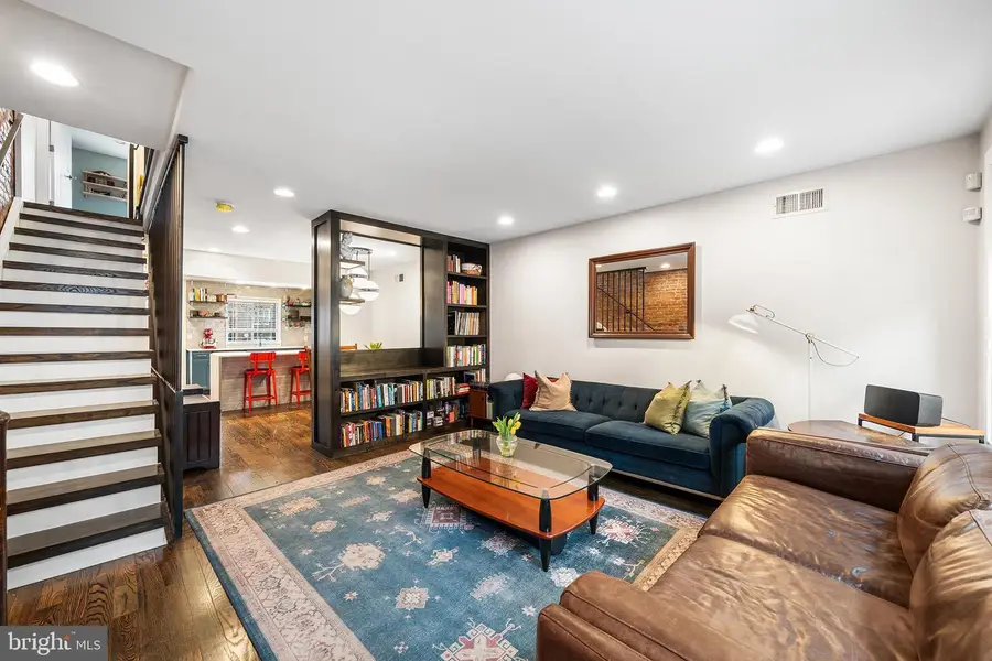 744 S Martin St, Philadelphia, PA 19146 - #3