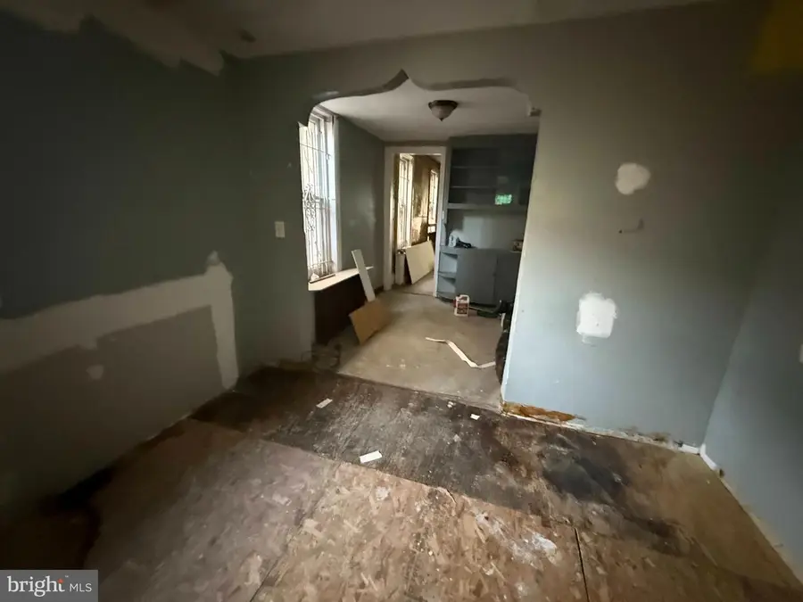 2135 N Van Pelt St, Philadelphia, PA 19121 - Image #3