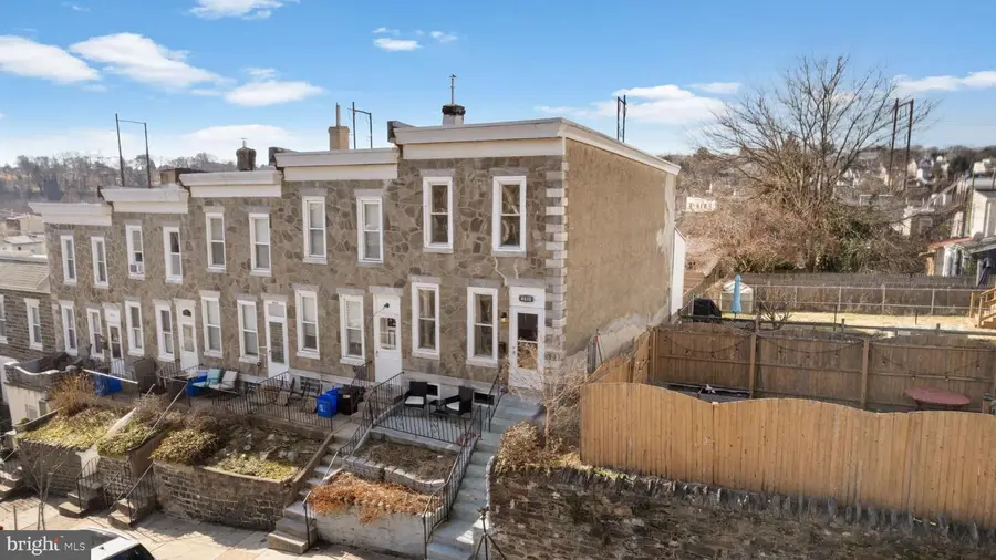 4618 Smick St, Philadelphia, PA 19127 - Image #2