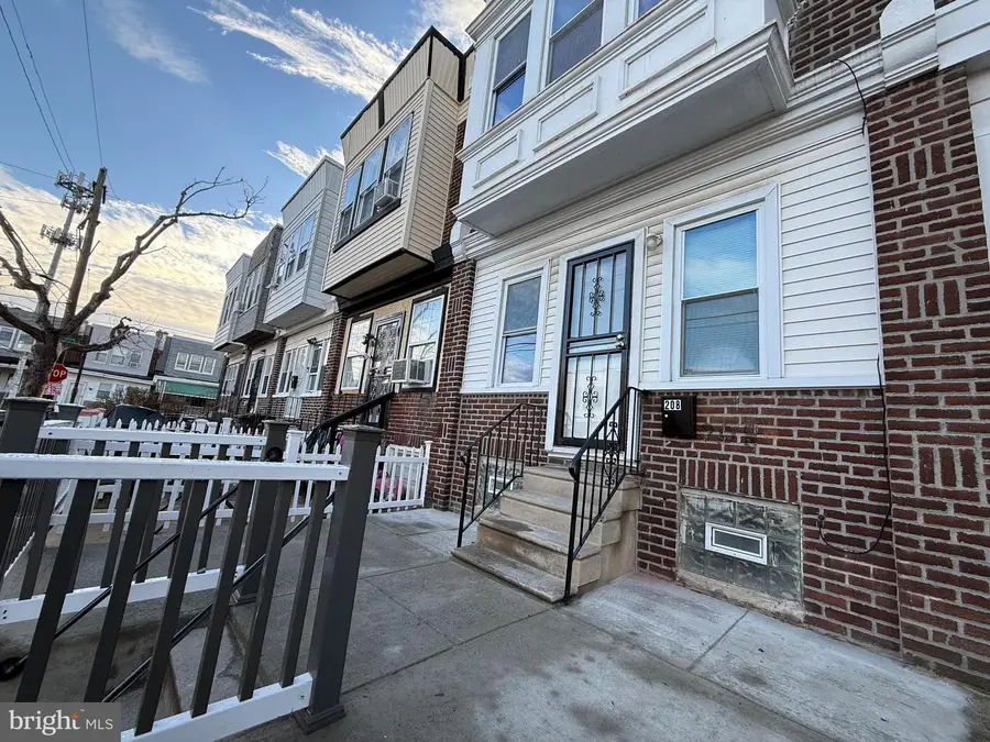 208 W Ruscomb St, Philadelphia, PA 19120 - Image #2