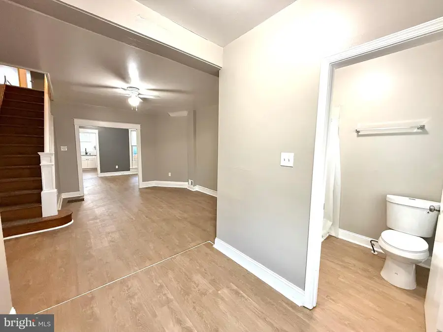 208 W Ruscomb St, Philadelphia, PA 19120 - Image #3