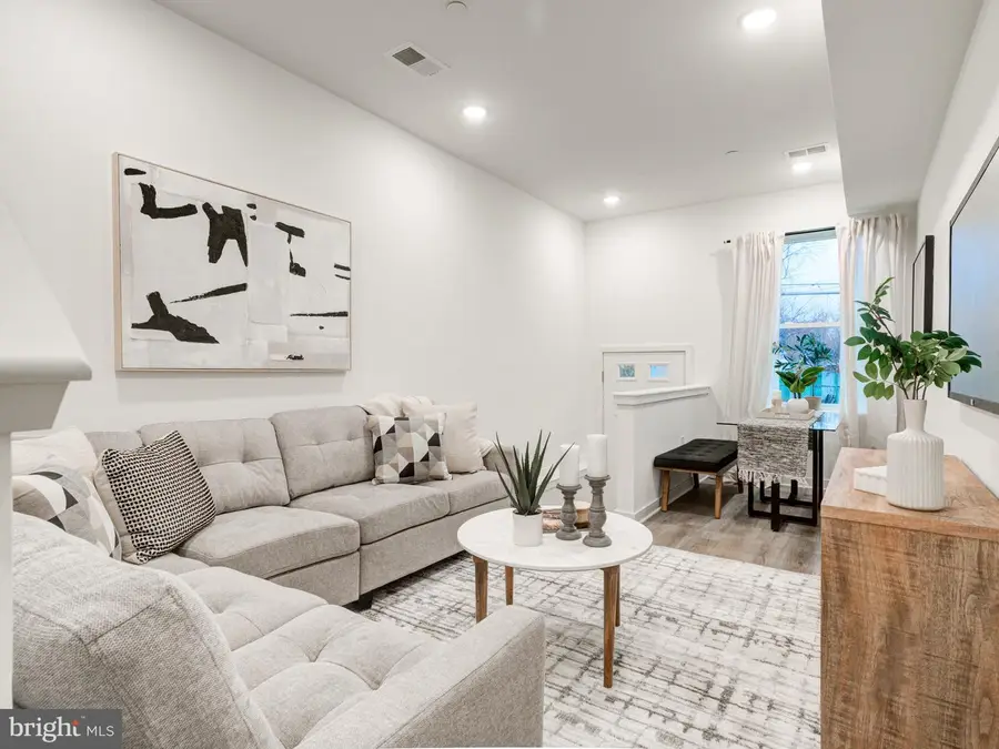 2855 Amber St, Philadelphia, PA 19134 - Image #2