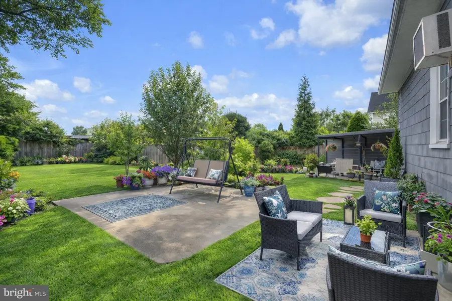 4415 Mcmenamy St, Philadelphia, PA 19136 - Image #2