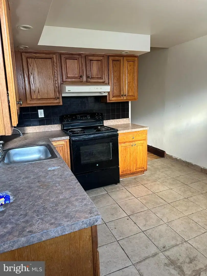 Address Withheld By Seller, Philadelphia, PA 19141 - Image #3