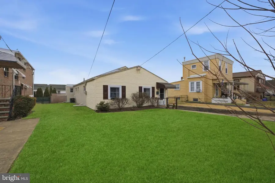 9235 Walker St, Philadelphia, PA 19114 - Image #3