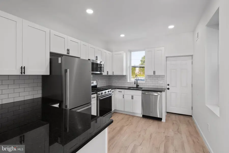 3943 Dell St, Philadelphia, PA 19140 - Image #3