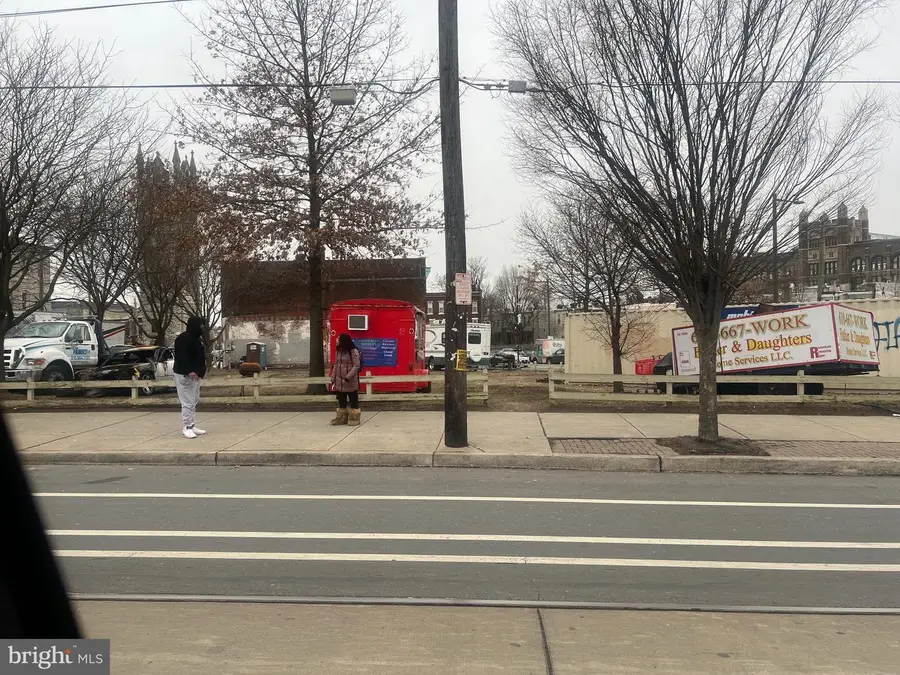 5186 Lancaster Ave, Philadelphia, PA 19131 - Image #3