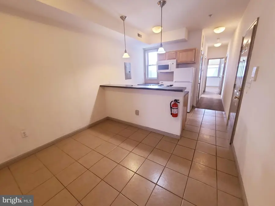 1609 W Oxford St, Philadelphia, PA 19121 - Image #2