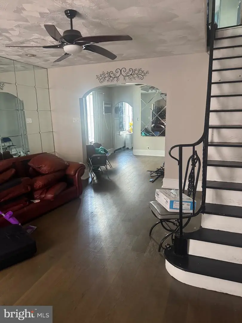 4739 N Camac St, Philadelphia, PA 19141 - Image #2