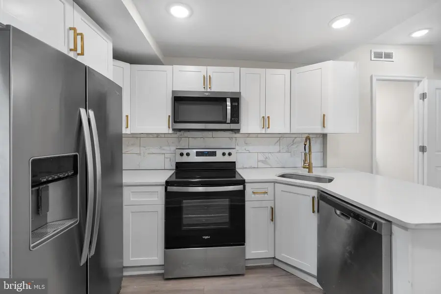 1526 S Opal St, Philadelphia, PA 19146 - Image #2