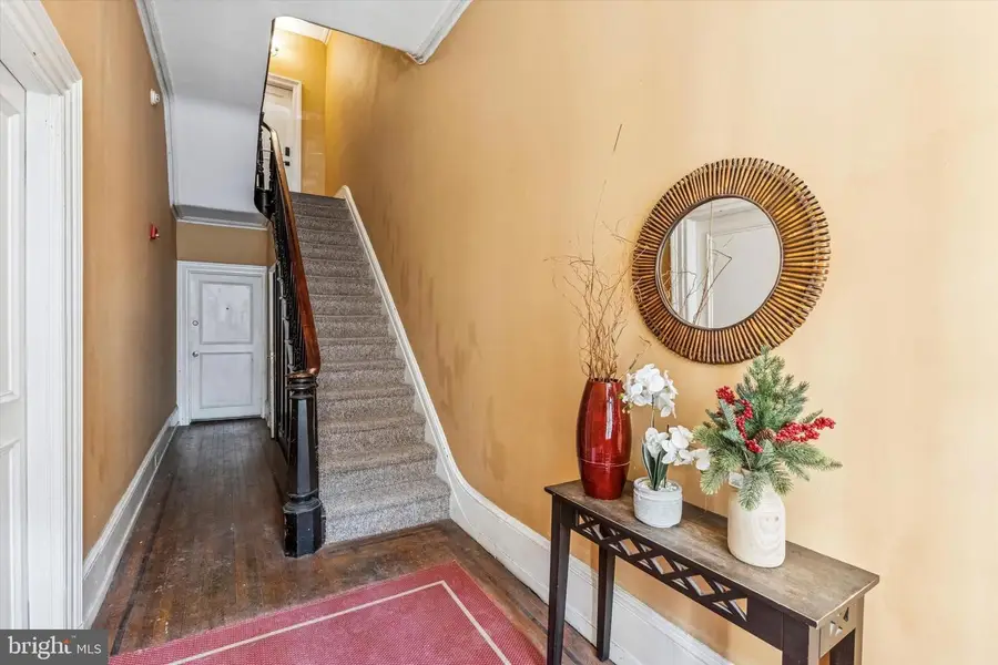 2019 Spring Garden St #2f, Philadelphia, PA 19130 - Image #2