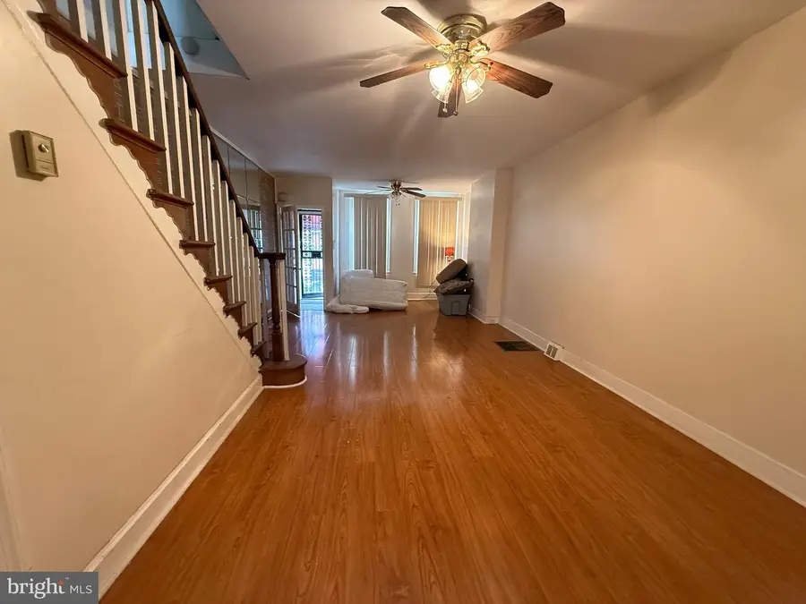 2216 Watkins St, Philadelphia, PA 19145 - #2