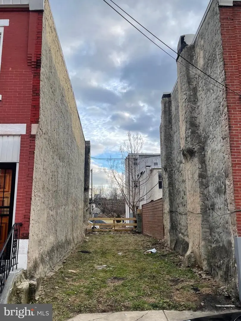 1938 Page St, Philadelphia, PA 19121 - #1