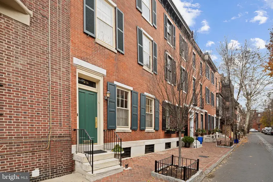 2131 Delancey Pl, Philadelphia, PA 19103 - Image #2