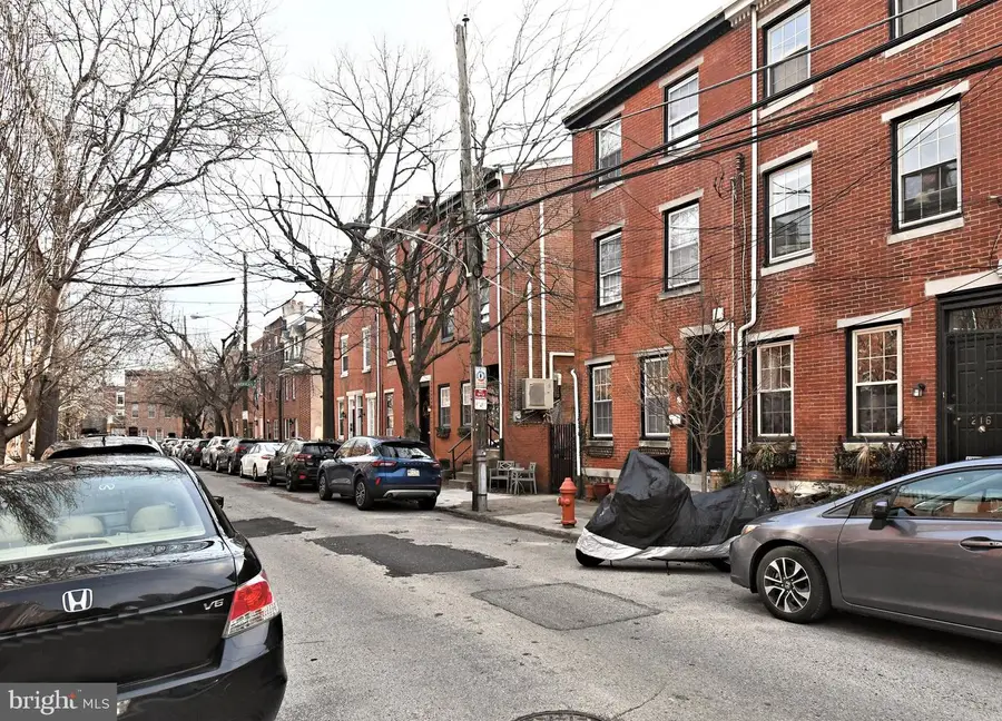 212 Carpenter St #c, Philadelphia, PA 19147 - Image #2