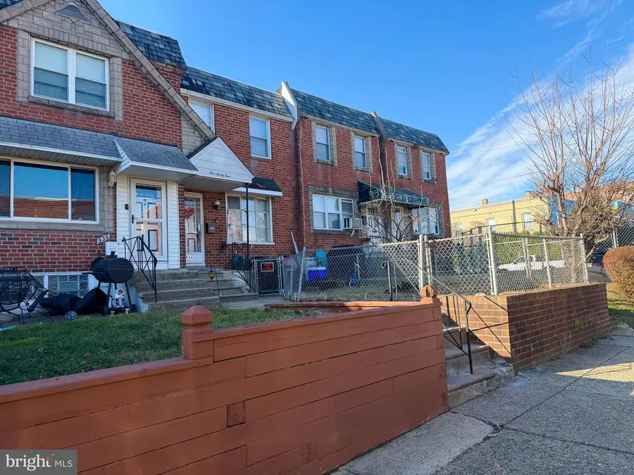 534 Mckinley St, Philadelphia, PA 19111 - Image #2